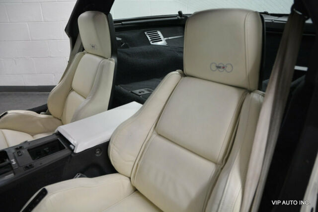 1988 Chevrolet Corvette Coupe - photo 11