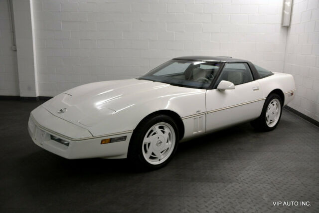 1988 Chevrolet Corvette Coupe - photo 2