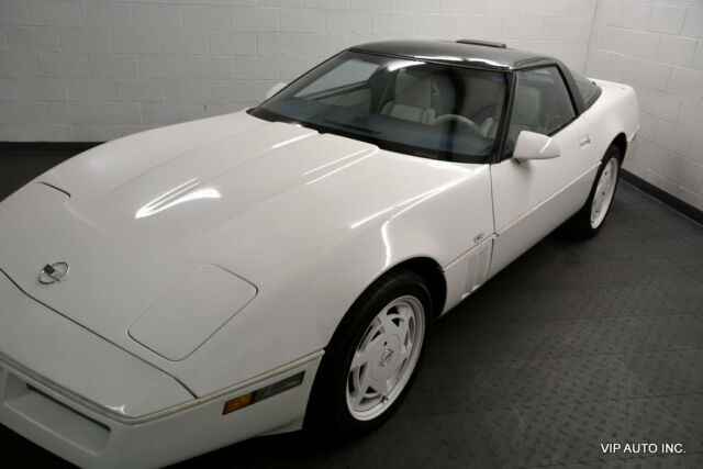 1988 Chevrolet Corvette Coupe - photo 6