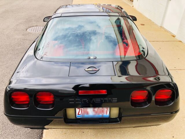 1993 Chevrolet Corvette - SUPER CLEAN - LOW MILES - MANUAL TRANS - - photo 10