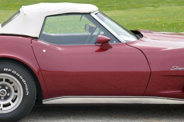 1975 Chevrolet Corvette -PRICE DROP-ORIGINAL- 350/350 V8 AUTOMATIC CONVERT - photo 5