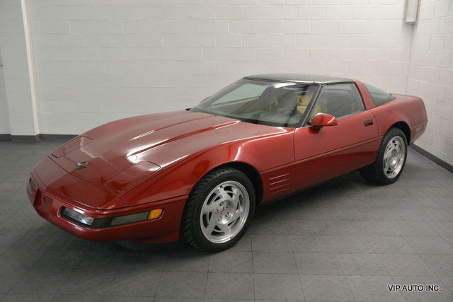 1991 Chevrolet Corvette 2dr Coupe Hatchback - photo 2