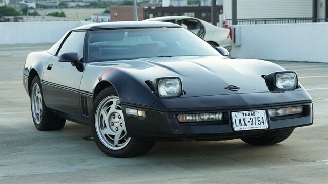 Chevrolet Corvette Supercharged 5.7L - Glass Top, Black, Leather, Automatic 1986 Chevrolet Corvette