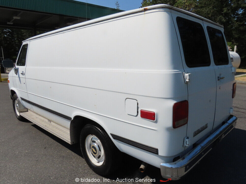 1992 Chevrolet G10 - photo 3