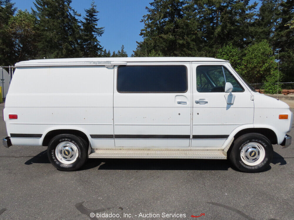 1992 Chevrolet G10 - photo 6