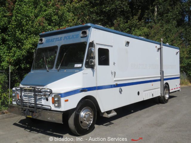 Chevrolet Grumman P60 StepVan 7.0L 427 CI V8 Honda Generators Tailgate Rig 1990 Chevrolet Step Van