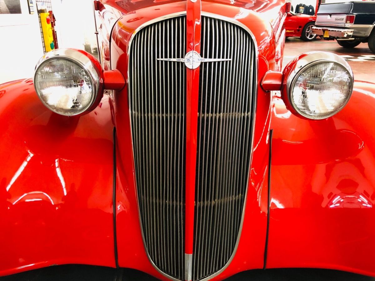 1936 Chevrolet Hot Rod / Street Rod - 2 DOOR SEDAN - VERY RELIABLE - CUSTOM - photo 12