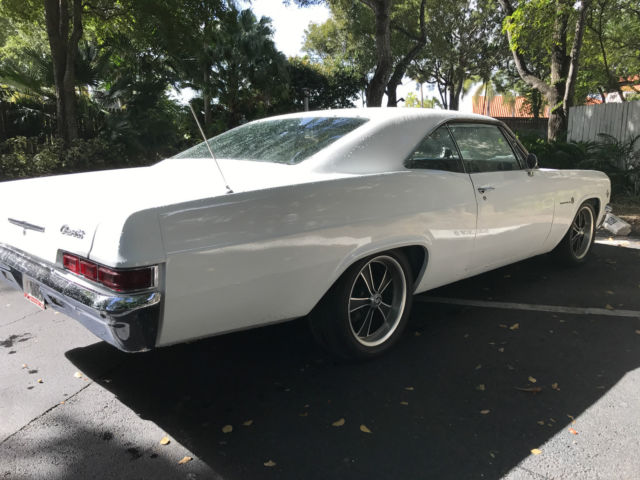 1966 Chevrolet Impala - photo 6