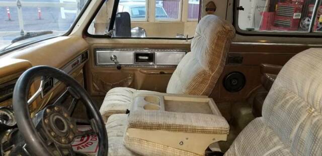 1979 Chevrolet K-5 Blazer Cheyenne 4x4 - photo 9
