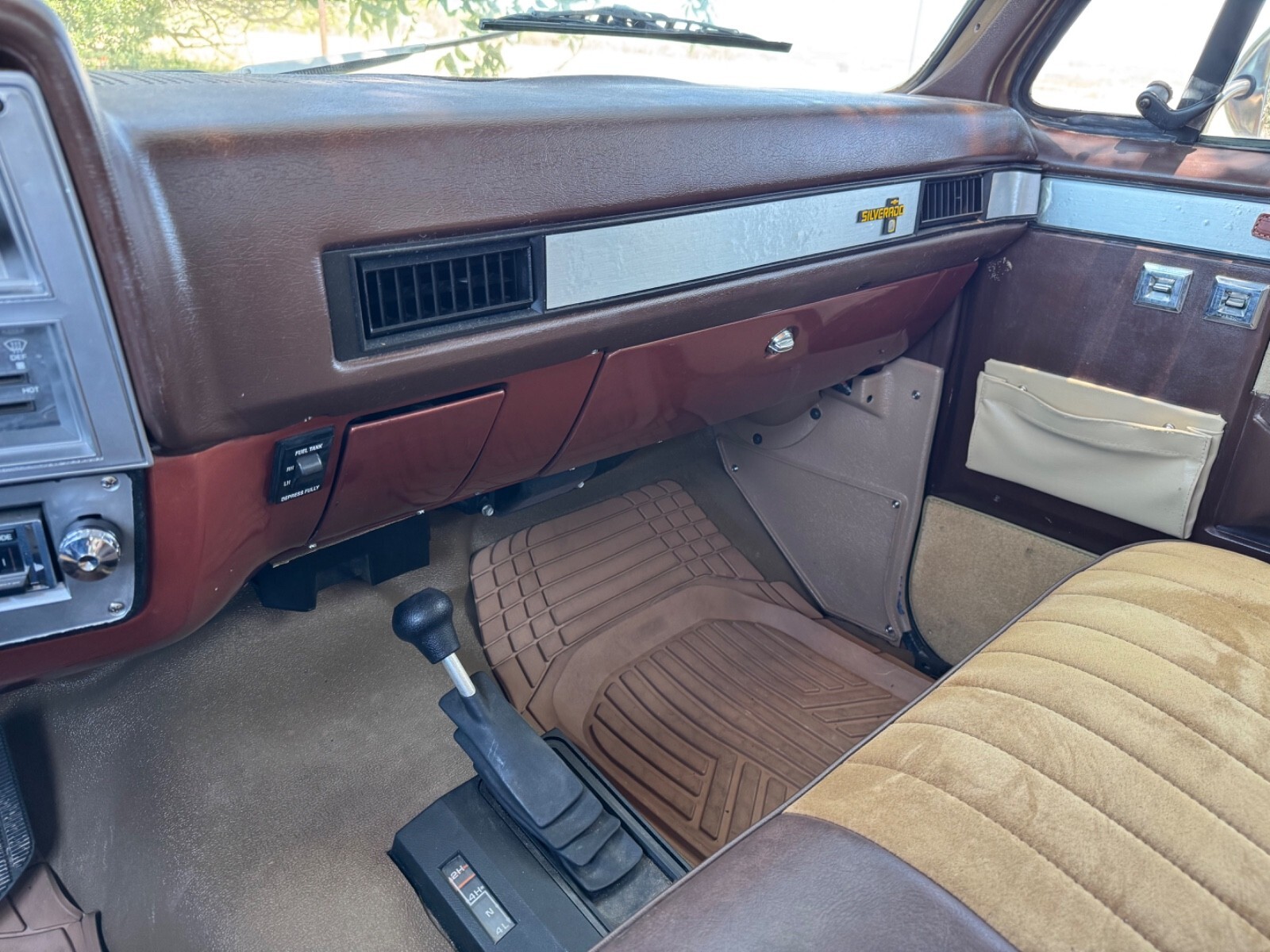 1982 Chevrolet C/K Pickup 2500 Silverado - photo 13