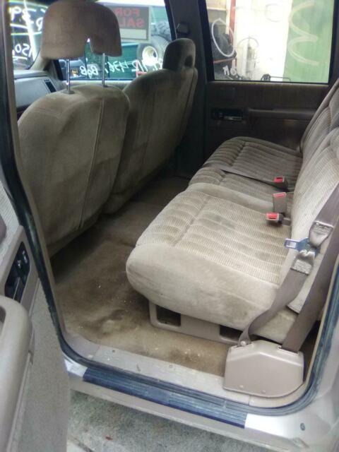 1992 Chevrolet C/K Pickup 3500 - photo 10