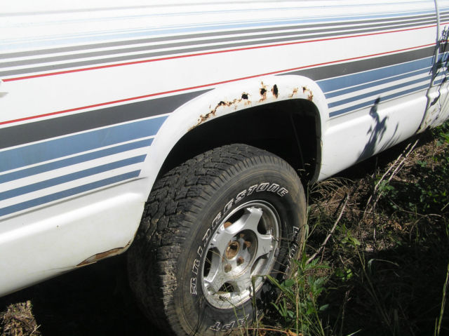 1988 Chevrolet C/K Pickup 2500 Long wheel base extended cab - photo 12