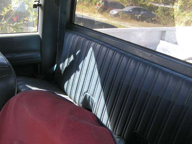 1988 Chevrolet C/K Pickup 2500 Long wheel base extended cab - photo 5