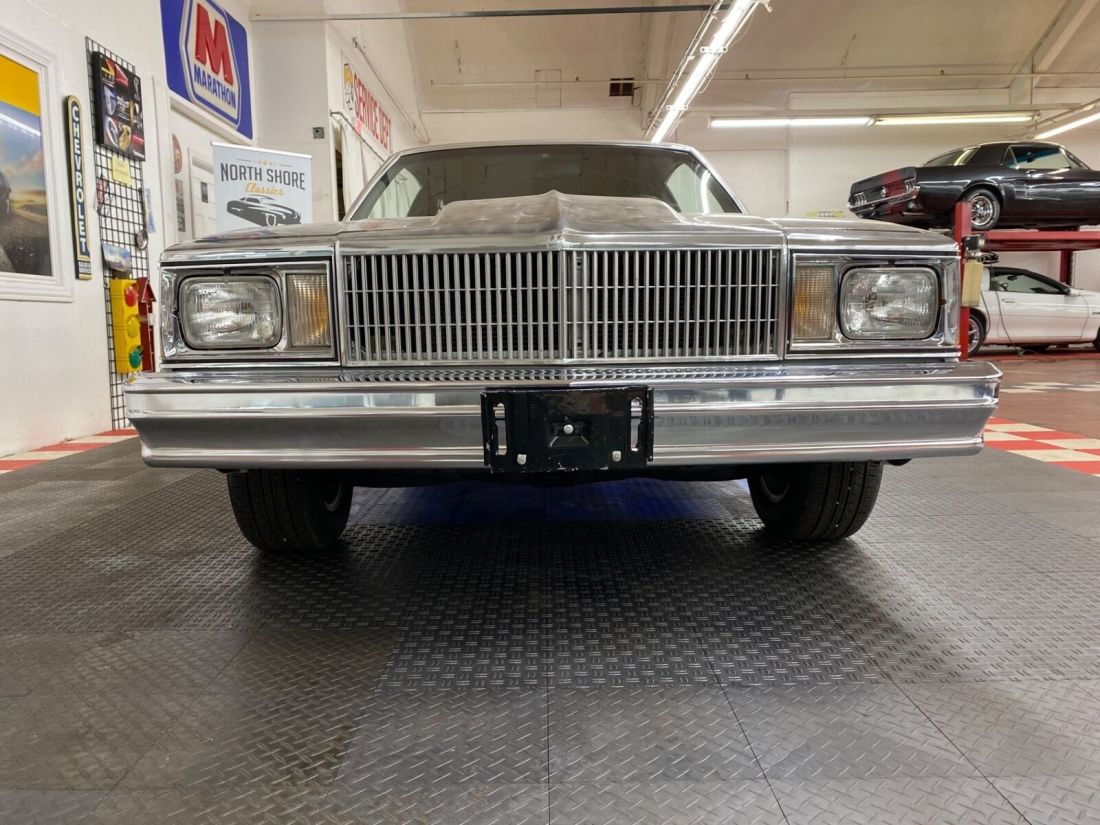 1980 Chevrolet Malibu - CUSTOM PAINT - BUILT 355 ENGINE - DRIVE ANYWHERE - photo 10