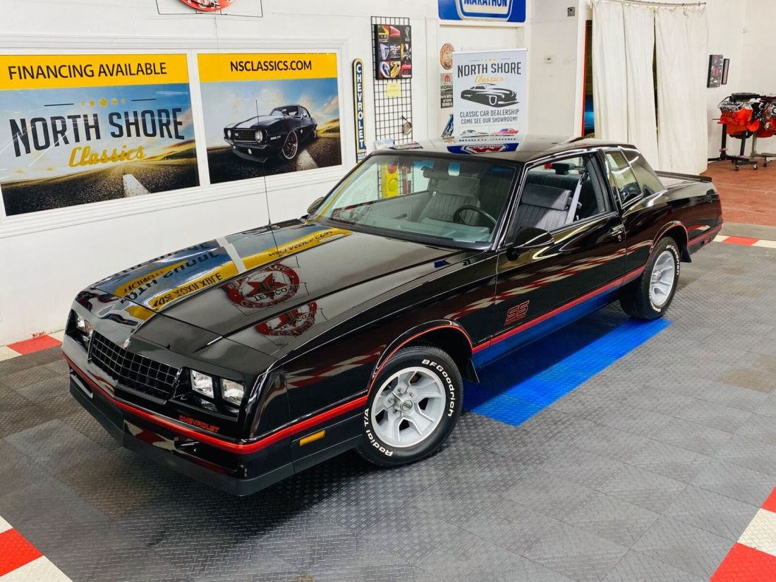 1988 Chevrolet Monte Carlo - SUPER SPORT - 34K ORIGINAL MILES - LIKE NEW - SE