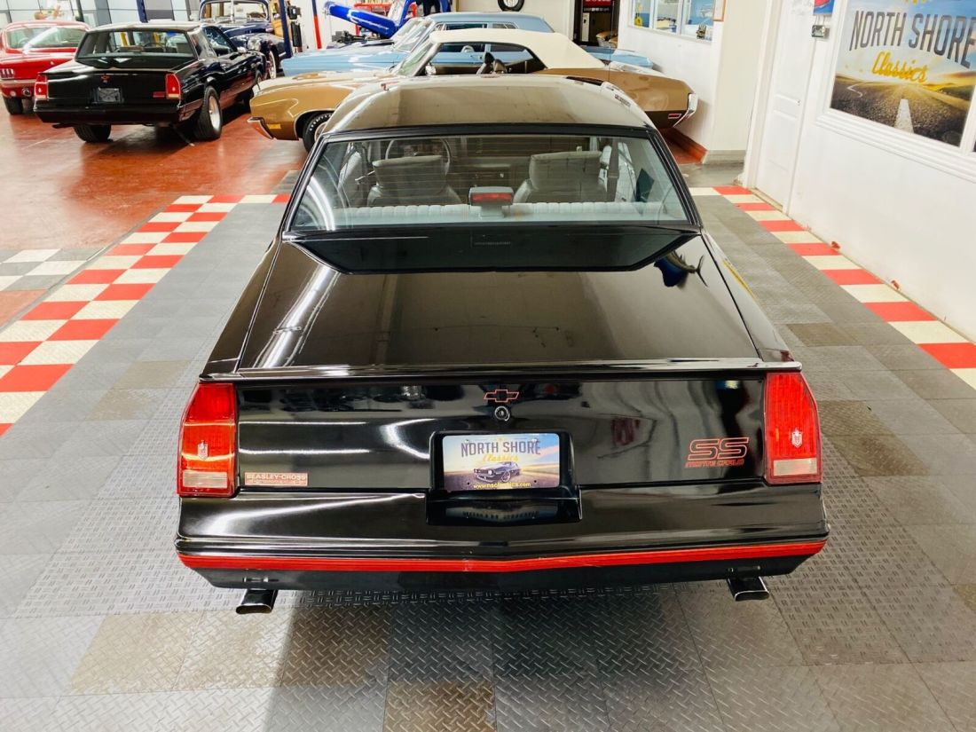 1988 Chevrolet Monte Carlo - SUPER SPORT - 34K ORIGINAL MILES - LIKE NEW - SE - photo 13