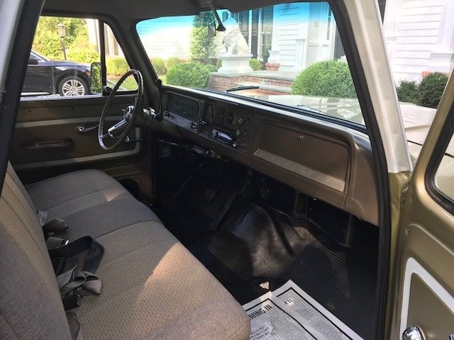 1966 Chevrolet C-10 - photo 8