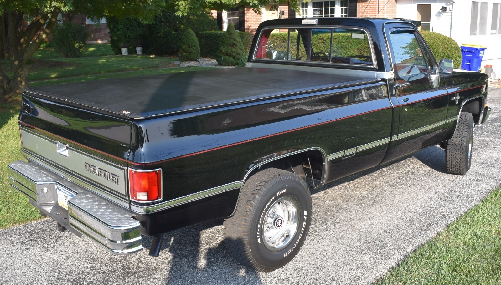 1987 Chevrolet Silverado 1500 4x4 Frame Off Build 350 V8 (video) - photo 11