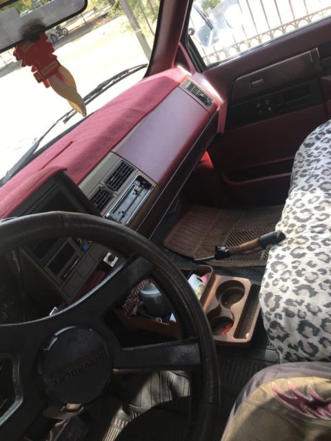 1989 Chevrolet Silverado 1500 - photo 2