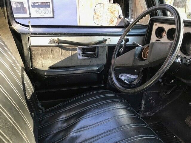 1983 Chevrolet C-10 Black - photo 10