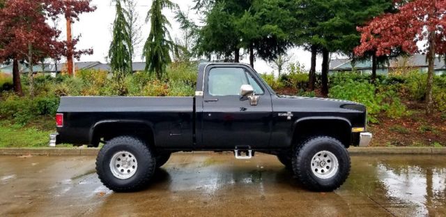 1985 Chevrolet Silverado 1500 K-10 SHORT BED PICKUP