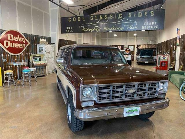 1978 Chevrolet Suburban Scottsdale 4x4 - photo 3
