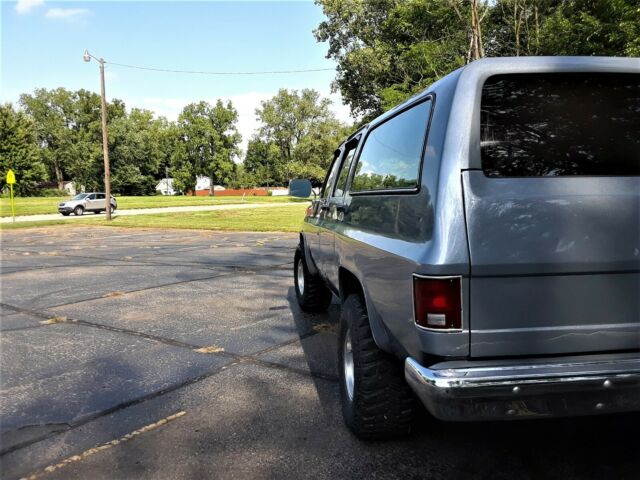 1982 Chevrolet Suburban Silverado - photo 5