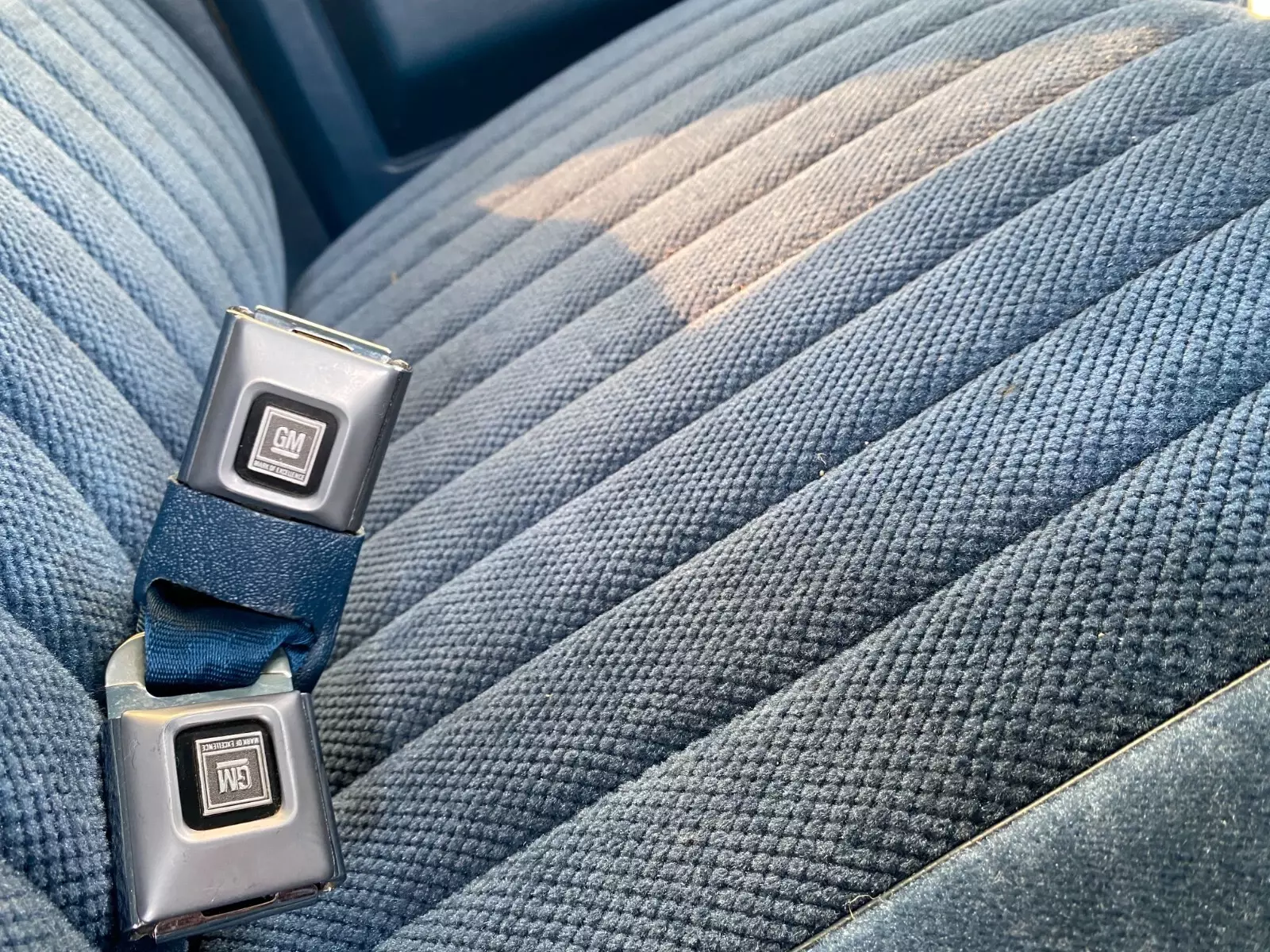 1988 Chevrolet Suburban - photo 10
