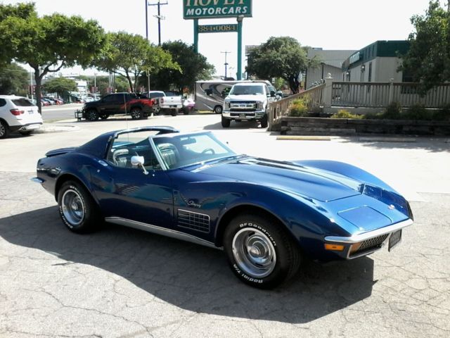 1972 Chevrolet Corvette t-tops
