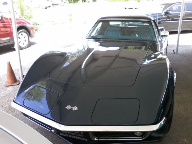 1969 Chevrolet Corvette 69 corvette convertible , 350 v8 , manual - photo 12