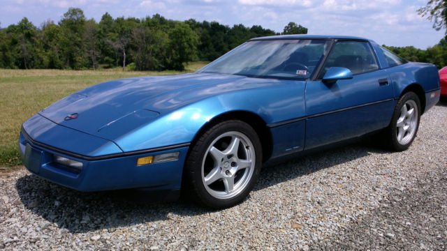 1984 Chevrolet Corvette - photo 2