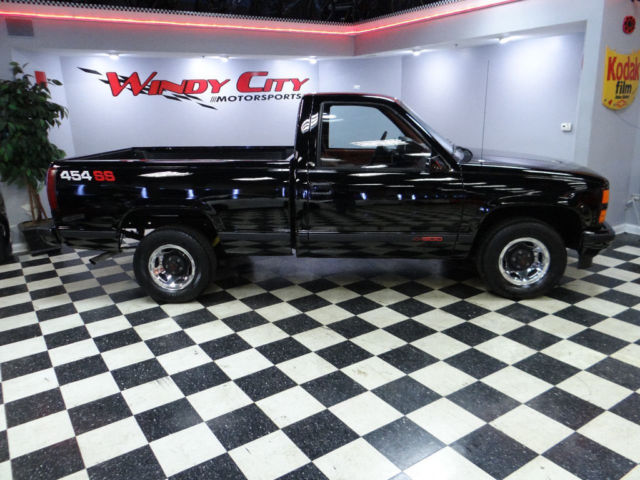 1990 Chevrolet Silverado 1500 Reg Cab 117.5" 454 SS - photo 2