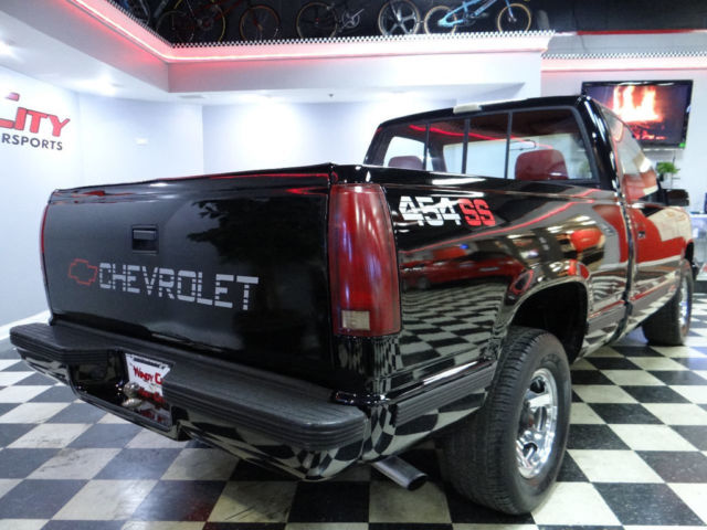 1990 Chevrolet Silverado 1500 Reg Cab 117.5" 454 SS - photo 3