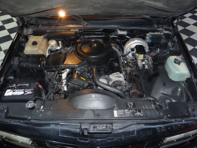 1990 Chevrolet Silverado 1500 Reg Cab 117.5" 454 SS - photo 9