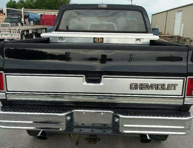 1986 Chevrolet C/K Pickup 1500 SILVERADO - photo 5