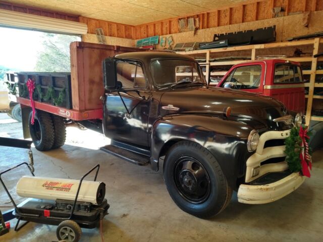 Chevy 2 ton 6400 grain truck / dump bed 1955 Chevrolet Other Pickups