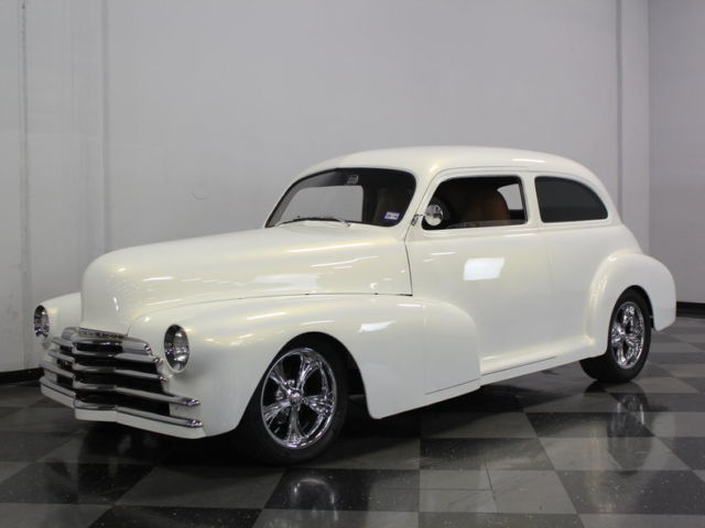 CHEVY 350 V8, AUTO TRANS, LOTS OF PWR OPTIONS, A/C, BEAUTIFUL STREET ROD!!! 1948 Chevrolet Stylemaster