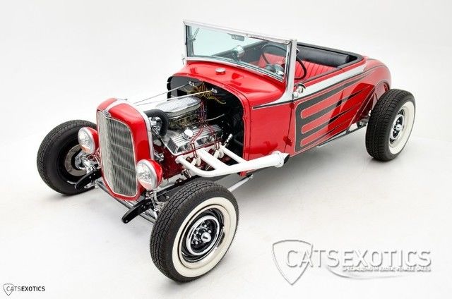 1932 Ford Model A Lowboy Bomber - photo 2