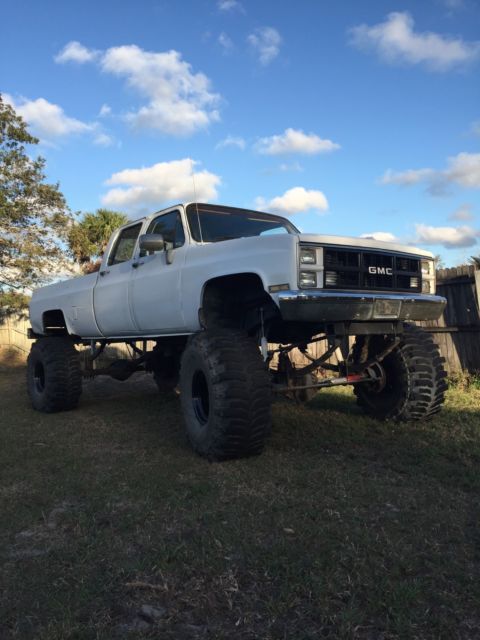 chevy 3500 Mud Truck 16" Lift 44" Bogger Tires 1985 Chevrolet Silverado 3500