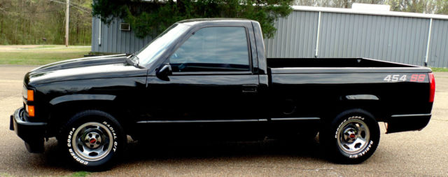 CHEVY 454 SS 38K MILES COWL HOOD ROLL PAN NON SMOKER 454SS TRUCK LOWERED EXHAUST 1990 Chevrolet Silverado 1500 454ss C-10 C/K 1500 C1500 454 SS CHEVY TRUCK 38K