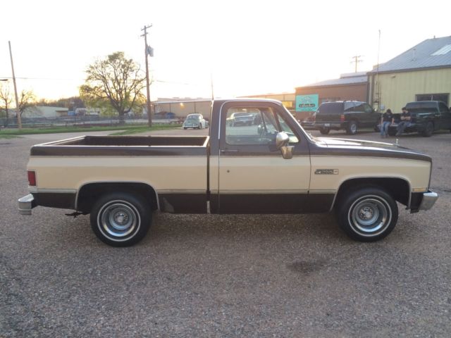 1984 Chevrolet C-10 1984 GMC Sierra Chevy C10 SWB ALL ORIGINAL clean COLD AC - photo 6