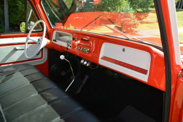 1965 Chevrolet C-10 step side short bed - photo 12