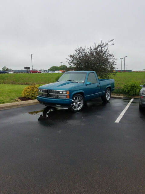 Chevy C1500 Shortbed Lowered 22" Rimz. New Interior. Digital Dash. Beauty! 1993 Chevrolet C/K Pickup 1500