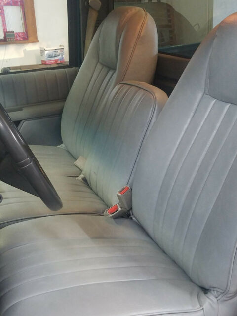 1993 Chevrolet C/K Pickup 1500 - photo 4