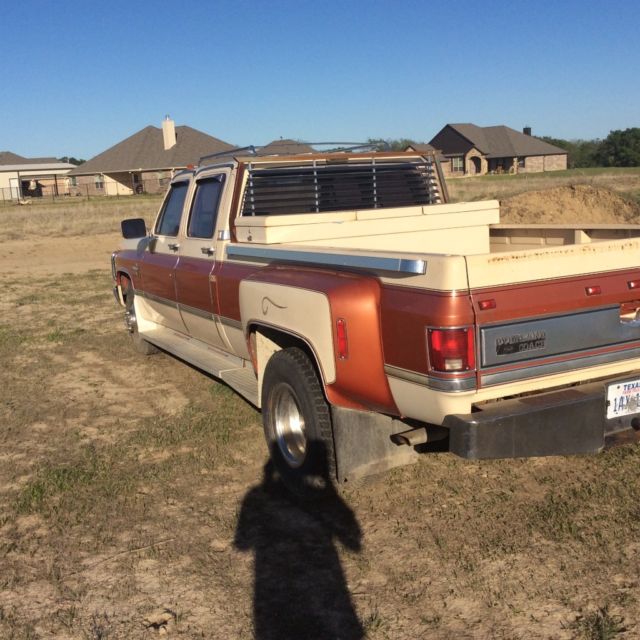 1984 Chevrolet C/K Pickup 3500 Over Land Coach - photo 3