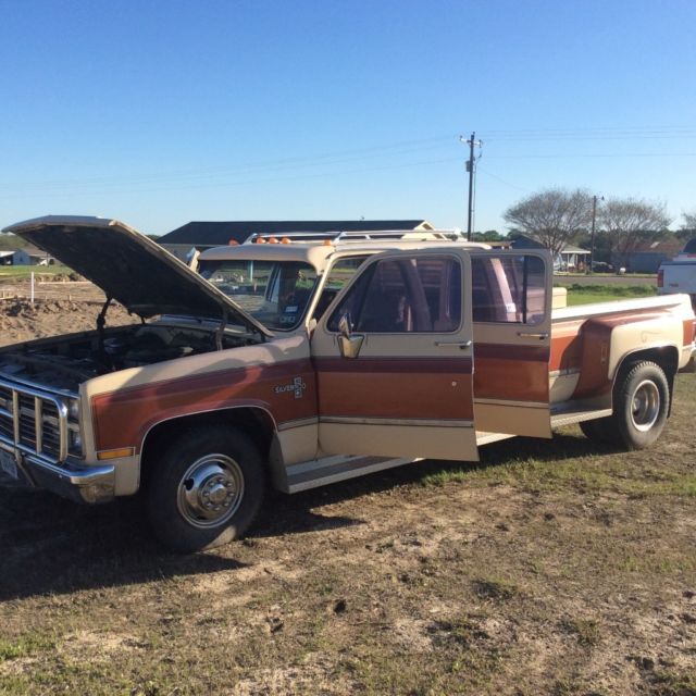1984 Chevrolet C/K Pickup 3500 Over Land Coach - photo 5