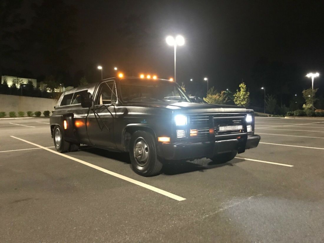1983 Chevrolet C/K Pickup 3500 Custom - photo 2