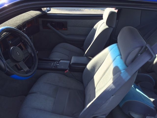 1989 Chevrolet Camaro IROC Z - Z28 - photo 5