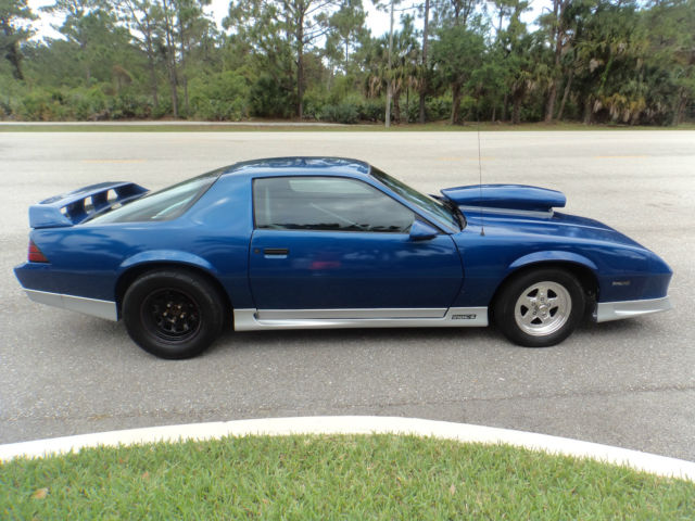 1988 Chevrolet Camaro - photo 6