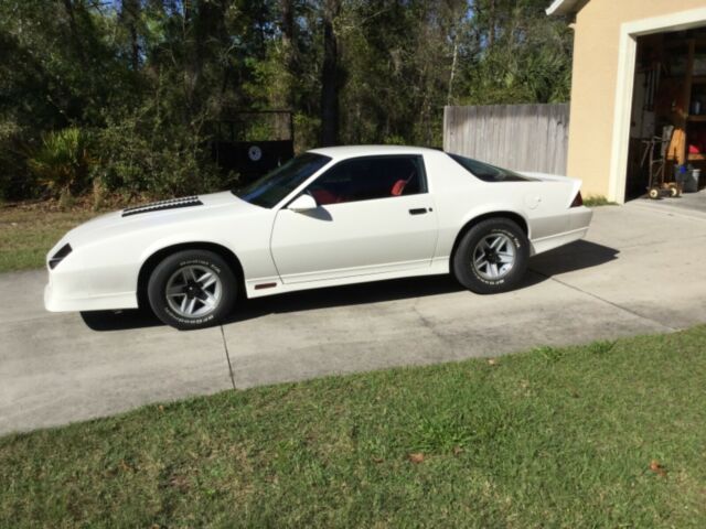 1986 Chevrolet Camaro Z 28 - photo 8